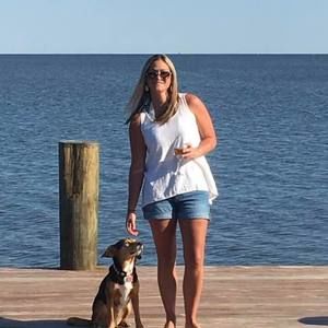 Meet your Posher, Whitney